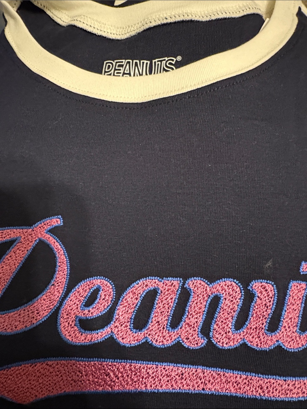 NWT Peanuts Graphic T-shirt - Picture 10 of 13